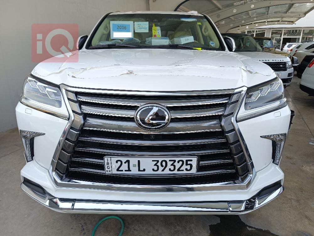 Lexus LX